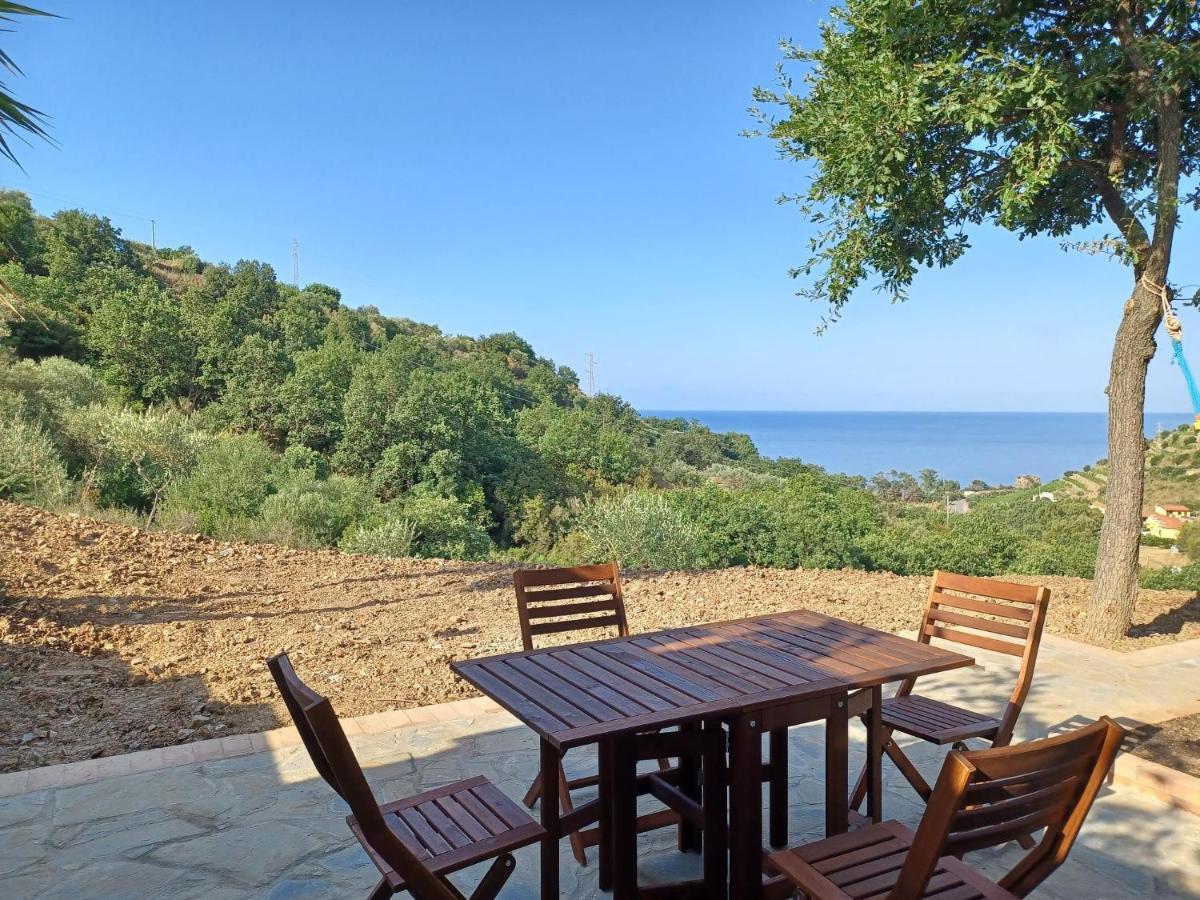 Agriturismo Le Terre Di Venere Acciaroli Kültér fotó